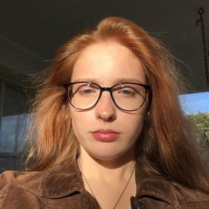 Meet your Posher, Abbie